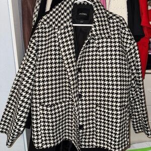 Monki Black and White Houndstooth Coat